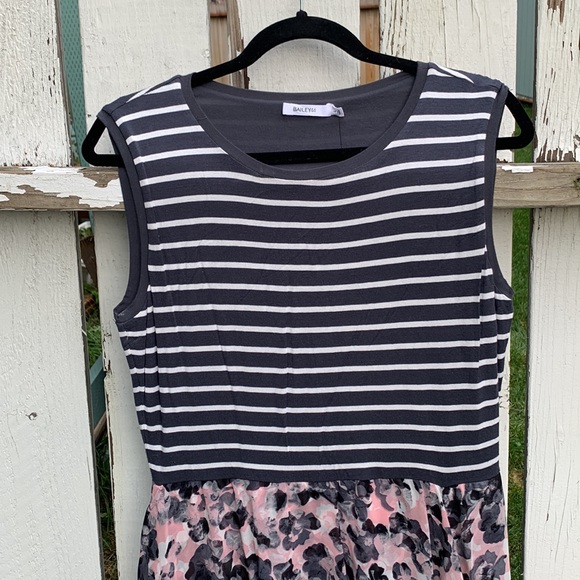 Baily44 maxi floral stripe dress Retrieve size L - Picture 2 of 11